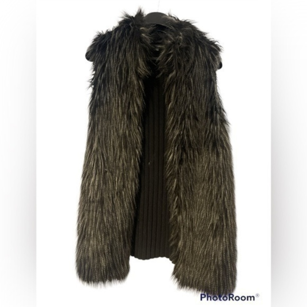 Adrianna Papell Fur Vest, size S